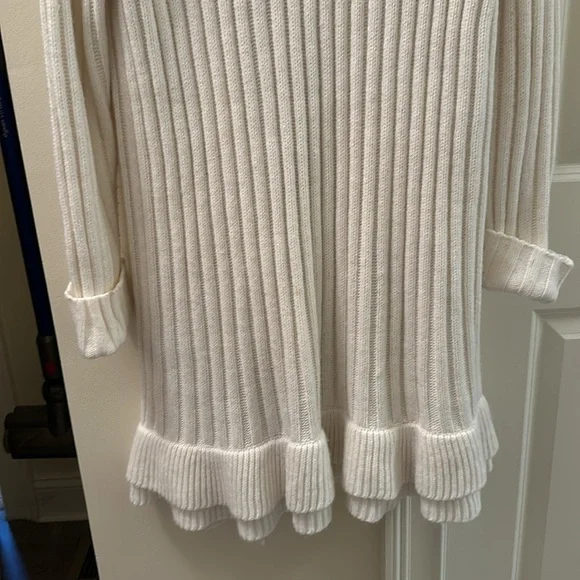 Alfani ivory sweater with faux fur trim, size 2X - Picture 7 of 11